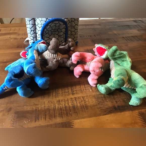 HearthSong Plush Dragon Play Set - Picture 11 of 12
